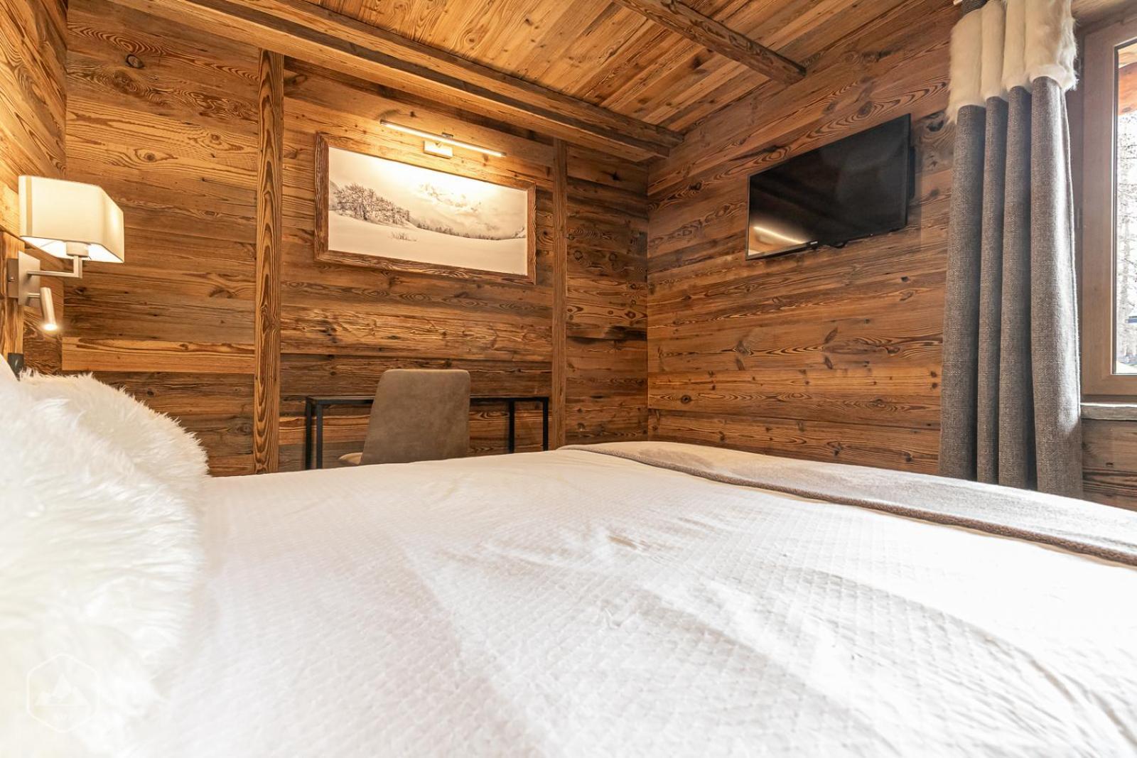 Chalet Les Cocales Residence Sejour Et Nuitees B&B - Appartement Pin Cembro Bessans Εξωτερικό φωτογραφία